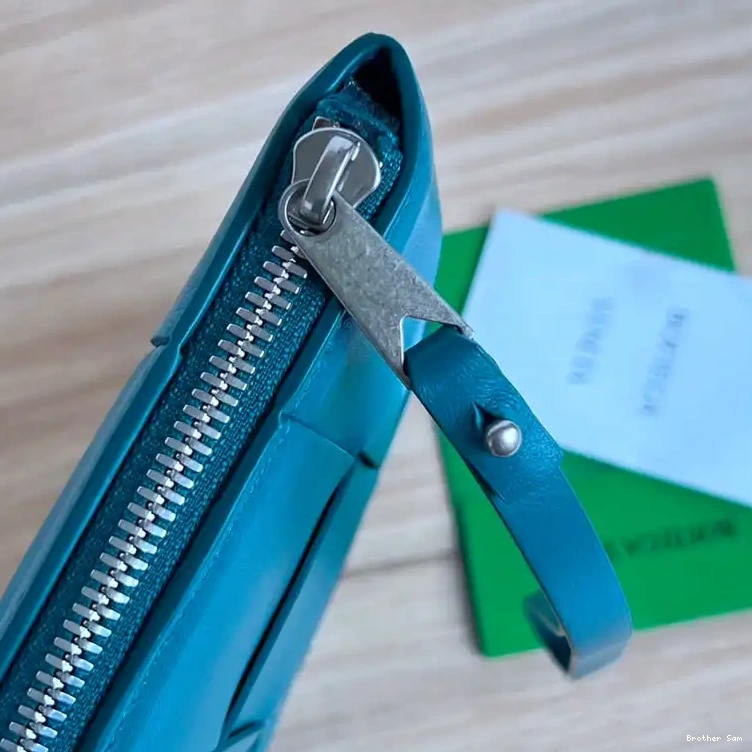 Brother Sam Yupoo Veneta 2409SF0015 Bags Bottega 1026